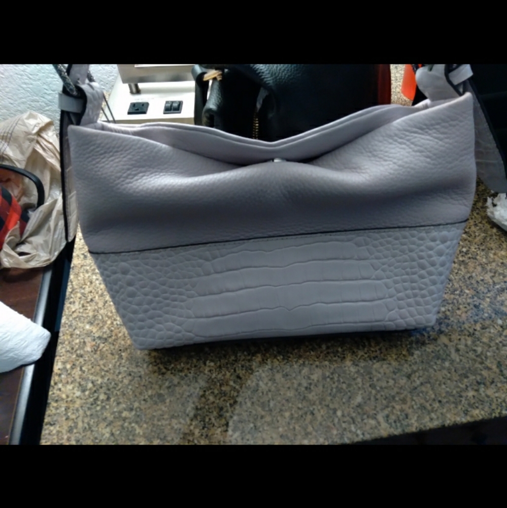 Purse - Picture 3 of 4
